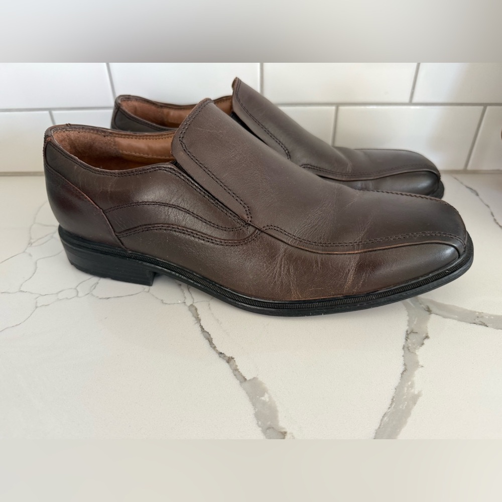GH Bass Glenn Loafers Mens 10W Brown Slip On Shoes Leather Casual Preppy